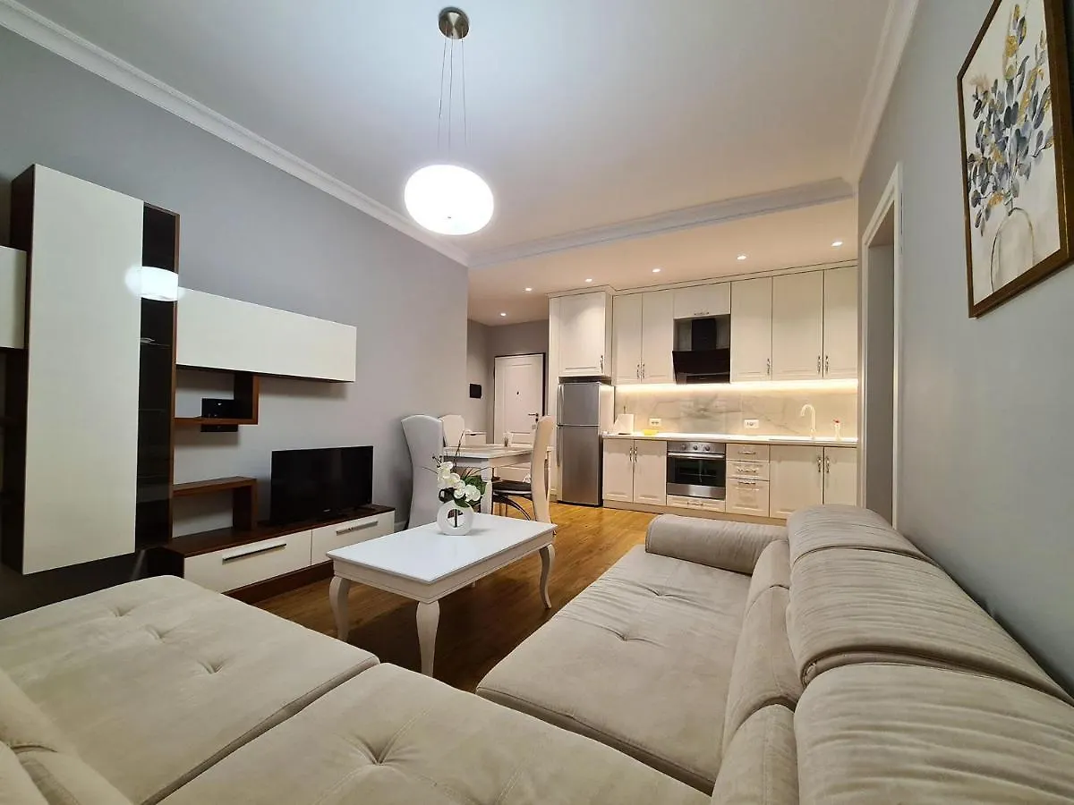 Comfort Apartment Tirana Center 0*,  Albania